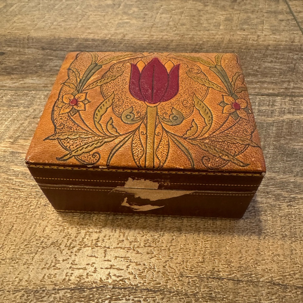 Vintage Hand-Tooled Leather-Wrapped Wooden Box with Tulip Design